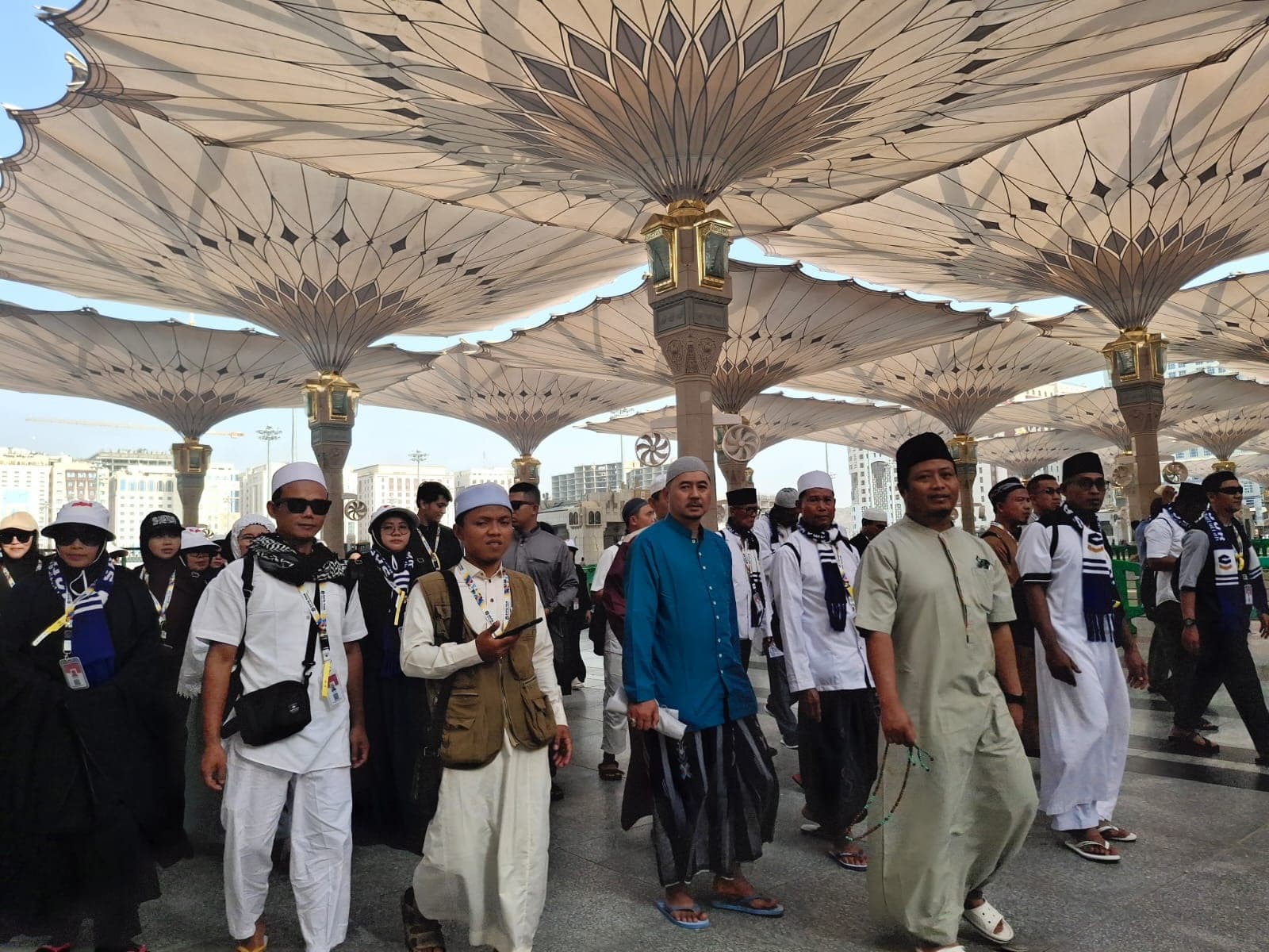 Pelayanan Ramah dan Responsif Safiq Tour
